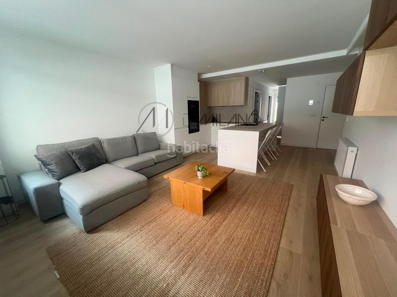 Foto 4a4a7a59-f350-4fe8-bf0e-5c1a3968e1c0. Flat with heating parking in Plaza España - Corte Inglés Vigo