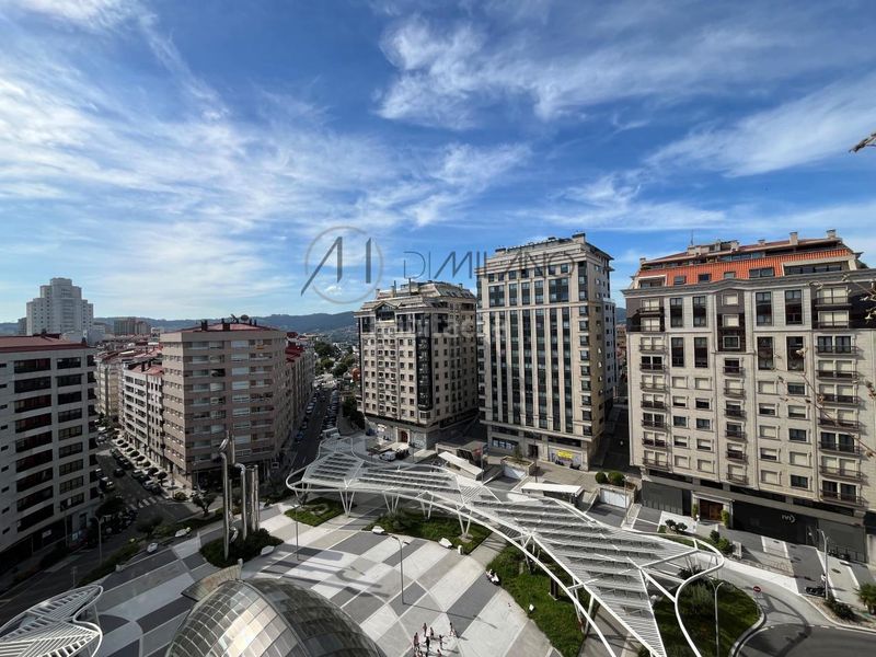 Foto 861fa728-134c-455f-80a2-a7ade9bbc2f1. Lloguer dúplex amb calefacció a Plaza España - Corte Inglés Vigo
