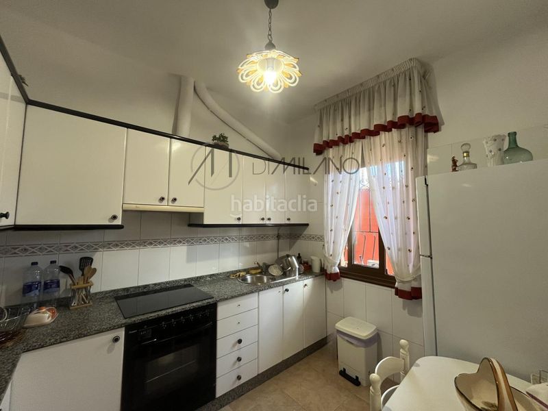 Foto d8af08d7-985b-4c3a-9bd0-9cf2ee7c7dce. Casa en Teis Vigo