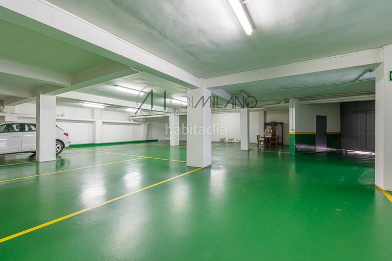 Foto af4fadce-28d8-4942-9d7c-81fd9aeff3ce. Geschäftsraum in Berbés - Peritos Vigo