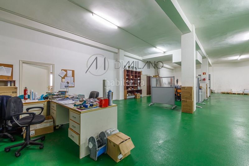 Foto bce21e68-aaaa-476b-bd0a-3ac06ab28992. Geschäftsraum in Berbés - Peritos Vigo