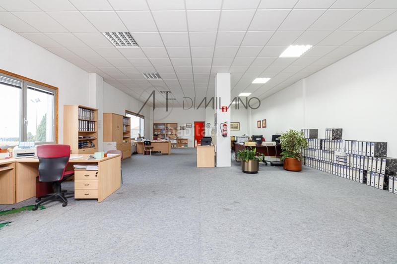 Foto 90e699a2-b96f-402b-bef3-2a19317349c5. Local commercial dans Berbés - Peritos Vigo