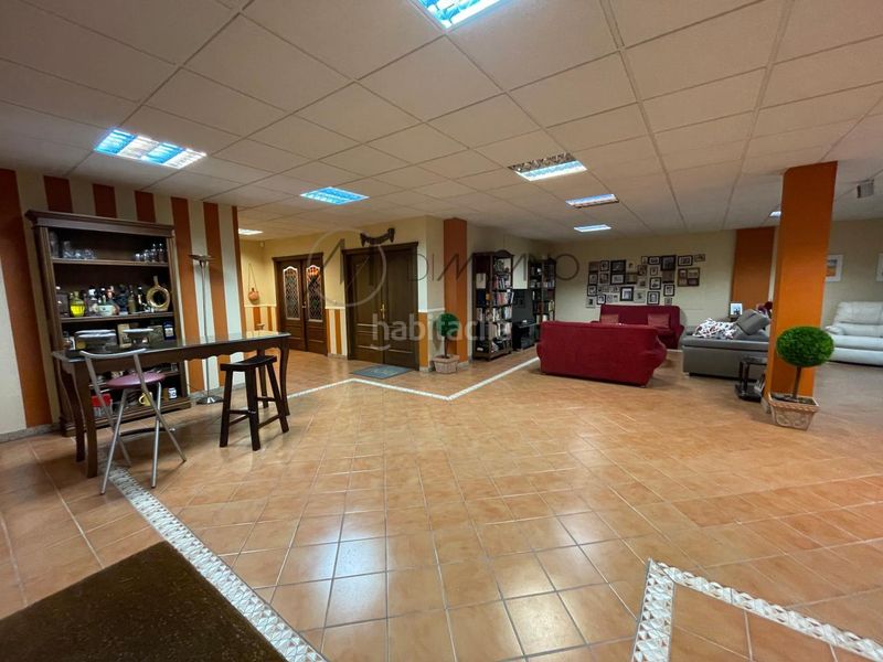 Foto 09e47161-8927-4f63-a998-35c05c8e128c. Xalet amb calefacció aparcament piscina a Gondomar