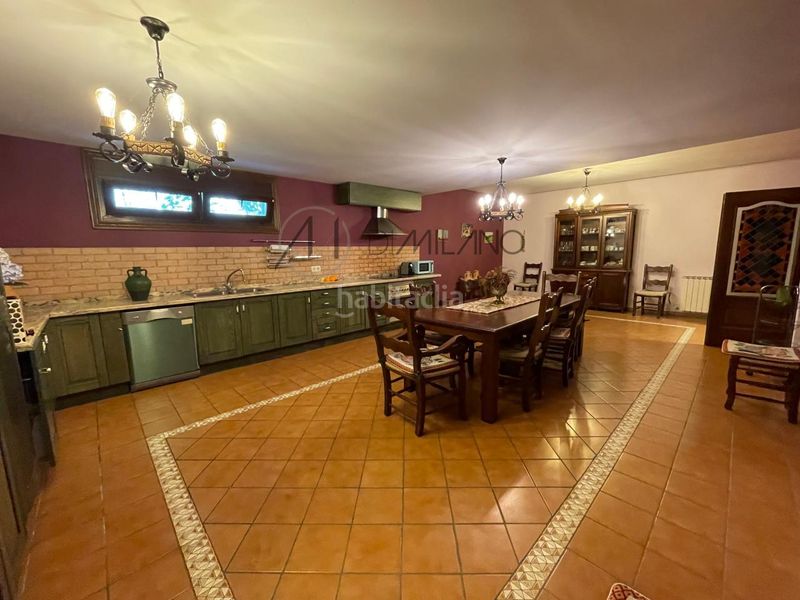 Foto 3f961eb7-bda4-4fdb-8725-f184e86cc0b0. Xalet amb calefacció aparcament piscina a Gondomar