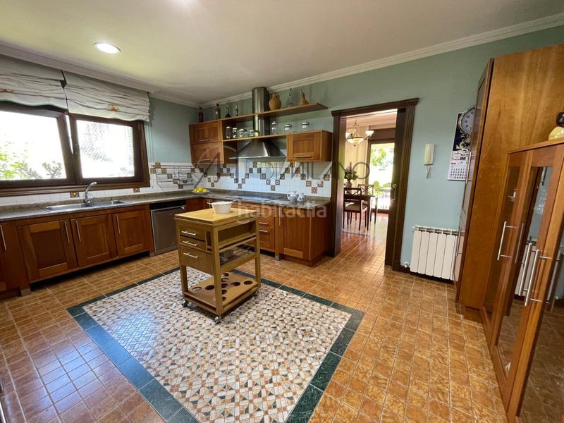 Foto 407f3418-4552-4300-9955-f303c0894149. Xalet amb calefacció aparcament piscina a Gondomar