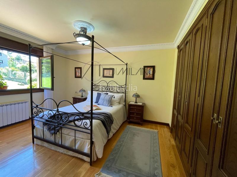 Foto 654ebc23-1a4a-41d3-b43e-a4845c20703b. Xalet amb calefacció aparcament piscina a Gondomar