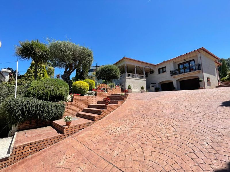 Foto 72c50055-f9de-4a90-91ea-4e1dd8d63f04. Xalet amb calefacció aparcament piscina a Gondomar