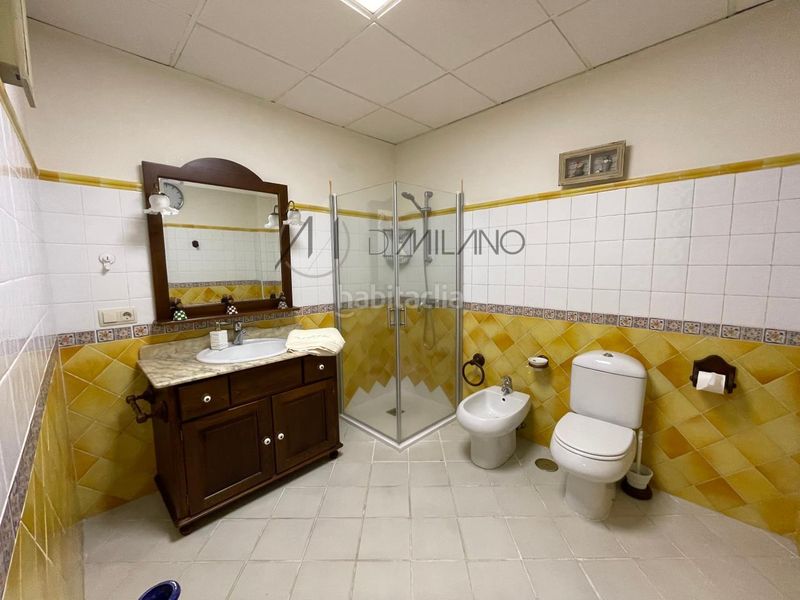 Foto 9ac61937-38cb-4d53-93c8-ee28ba91be0b. Xalet amb calefacció aparcament piscina a Gondomar