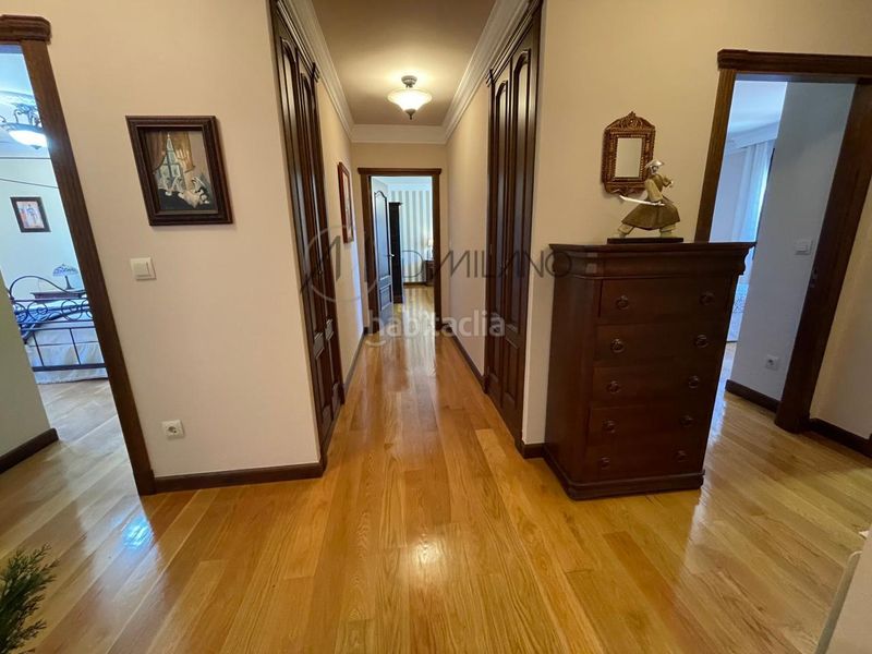 Foto 9de6b80f-c659-4b40-8fc9-253a0e54c203. Xalet amb calefacció aparcament piscina a Gondomar