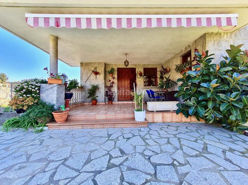 Foto e15d8892-ae45-408e-991a-ae6780746cd6. Chalet avec chauffage parking piscine dans Moaña