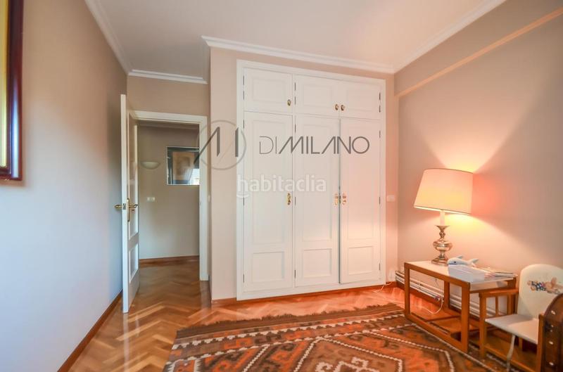 Foto 410b150f-7fee-4222-ba94-8ae60a2f4a16. Piso en Coia Vigo