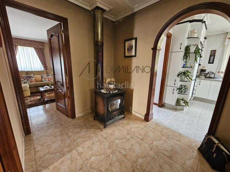 Foto a6ae1a99-971b-4913-86e2-bb7e8247dccd. House with heating parking in Panxón Nigrán
