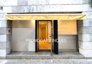 Lloguer Local Comercial  Passeig dels pins. Local comercial en el centro
