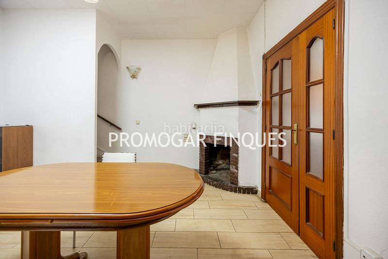 Foto 5a3b781e-25f3-4630-9fbe-fd76856773cf. Casa amb xemeneia aparcament a Centre-Can Nadal Sant Feliu de Llobregat
