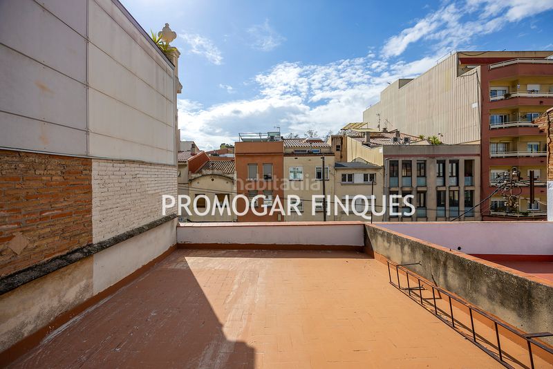 Foto 5e39757c-2c62-4ba0-89a2-ff1657eb2da3. Casa amb xemeneia aparcament a Centre-Can Nadal Sant Feliu de Llobregat