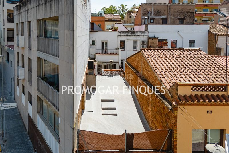 Foto 66806372-9081-4122-9f4d-9f3e4ba3a65e. Casa amb xemeneia aparcament a Centre-Can Nadal Sant Feliu de Llobregat