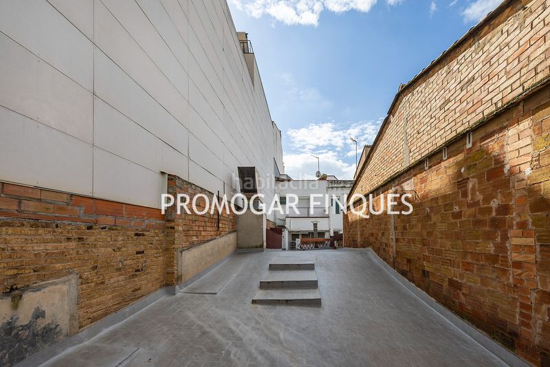 Foto 7c3e2356-4f0a-4b0f-8583-ac9c0ff89b89. Casa amb xemeneia aparcament a Centre-Can Nadal Sant Feliu de Llobregat