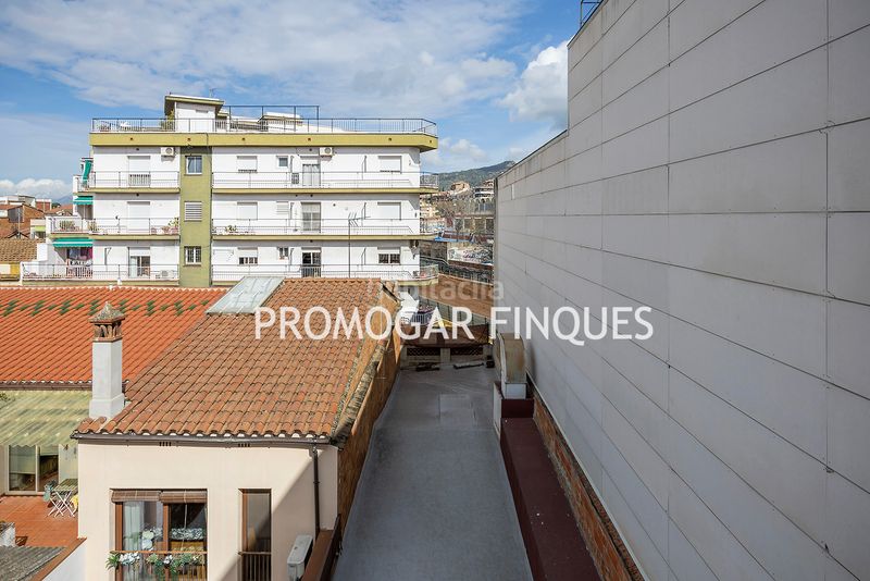 Foto 8f51a942-204c-444f-9253-c054292be372. Casa amb xemeneia aparcament a Centre-Can Nadal Sant Feliu de Llobregat
