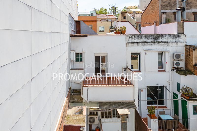 Foto d032a783-a73b-4e87-b9eb-ad6d2336b787. Casa amb xemeneia aparcament a Centre-Can Nadal Sant Feliu de Llobregat