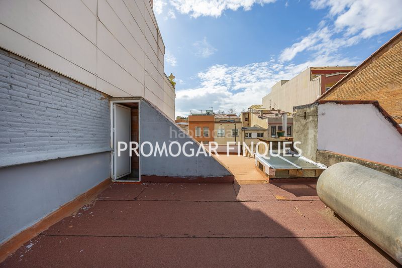 Foto d6d9483d-809f-4d92-bbd0-3567b012e9e3. Casa amb xemeneia aparcament a Centre-Can Nadal Sant Feliu de Llobregat