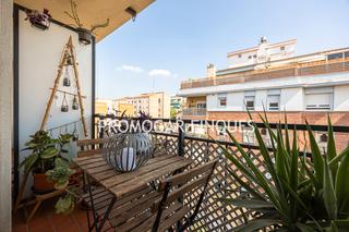 Attique  Carrer d'agustí domingo