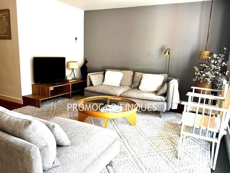 Foto c90d0ad8-9d4a-4ddb-8d9e-629288252e58. Affitto casa a schiera con camino riscaldamento parcheggio in Sant Joan Despí