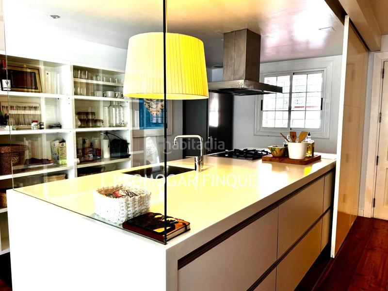 Foto 2b2dc9bf-1ce0-422a-b8eb-717e900b4332. Location maison jumelée avec cheminée chauffage parking dans Sant Joan Despí