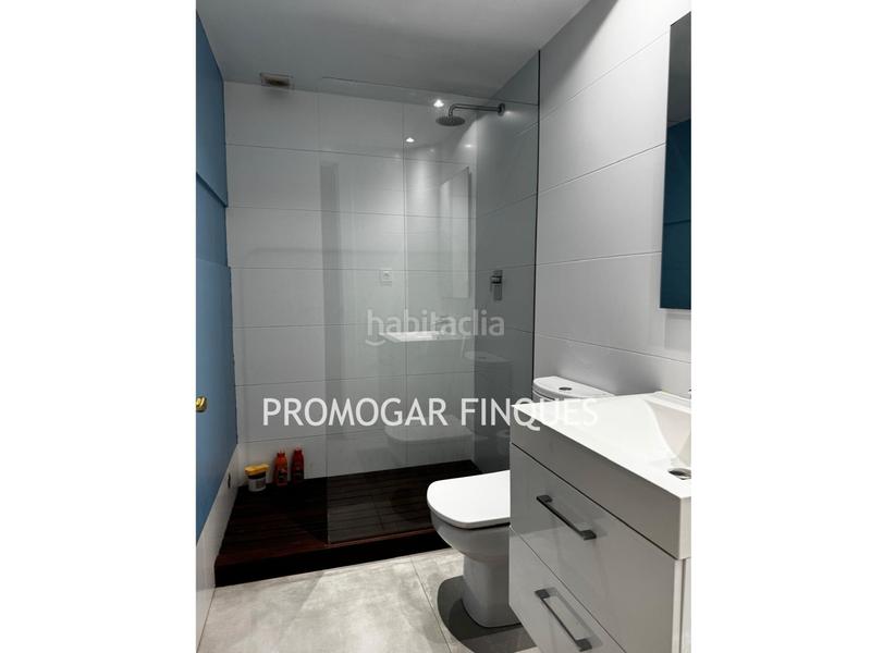 Foto 3917b108-82c2-4304-b4f9-d4025c14c310. Rent semi detached house with fireplace heating parking in Sant Joan Despí