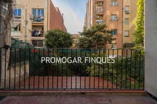 Flat  Carrer del torrent de les flors