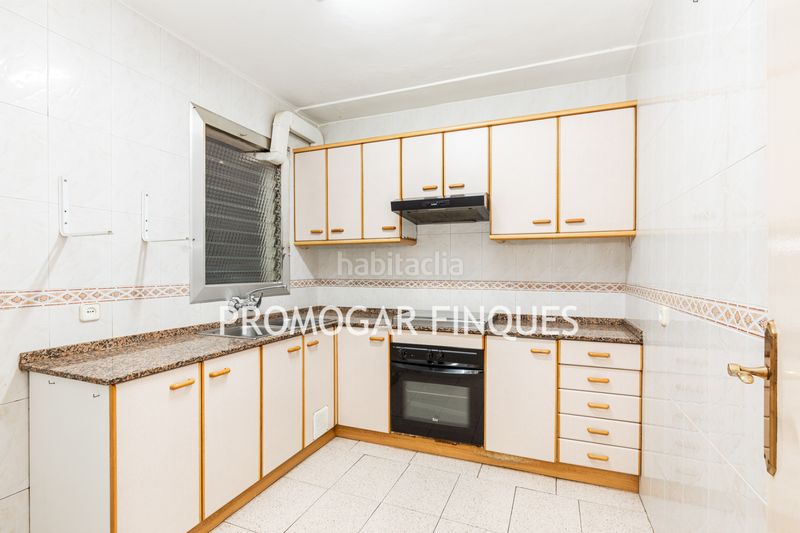 Foto 2d5c9588-b43d-45dd-b3cd-a8b7358bf920. Pis a Roses-Castellbell Sant Feliu de Llobregat