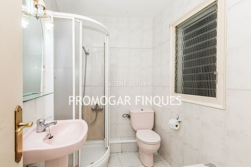 Foto b3a480ec-c9ef-4423-b76a-9deea4d35537. Pis a Roses-Castellbell Sant Feliu de Llobregat