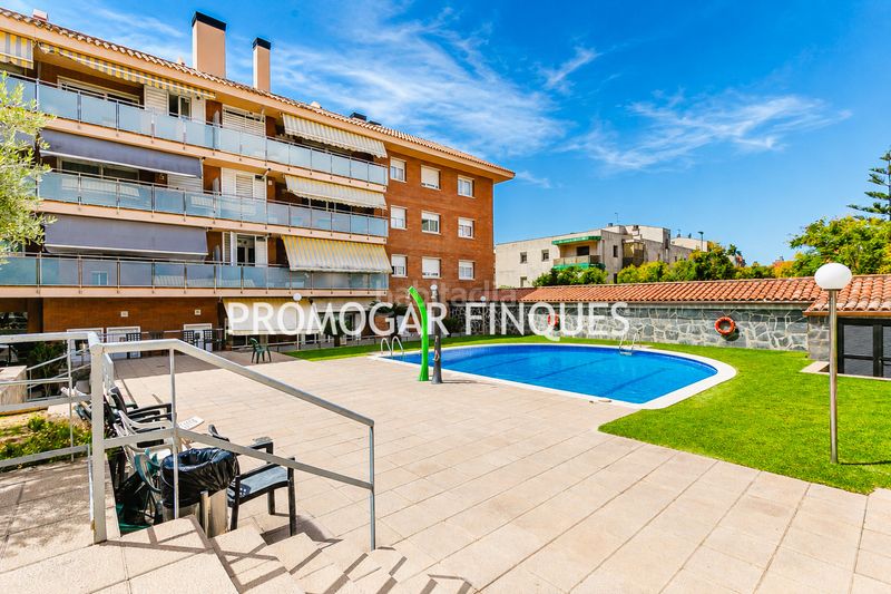 Foto cf2f3085-0d7e-4349-8f30-abb5da917551. Dúplex amb calefacció aparcament piscina a Mas Lluí Sant Feliu de Llobregat