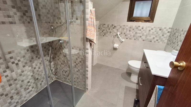 Foto 315a8ef3-6b90-46d1-80d9-64aa4621bcde. Casa a schiera con riscaldamento parcheggio in Corera