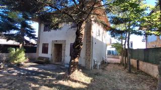 Xalet  Camino de meano. Espectacular chalet en la población. casa de 130m2, parcela urba