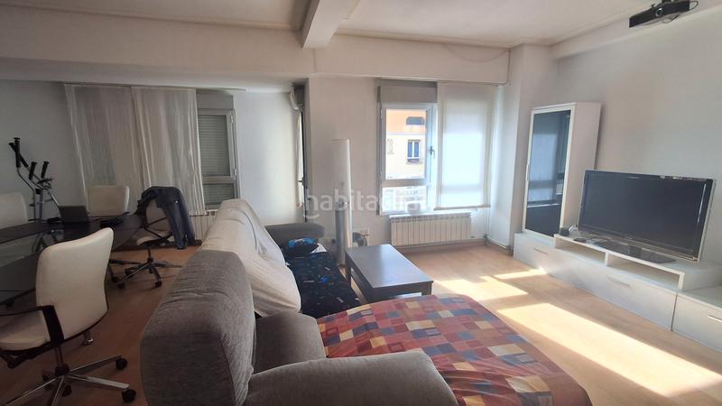 Foto b216c7ea-1ab1-4e34-bea1-c52a50155721. Apartament amb calefacció a Gran Via Logroño