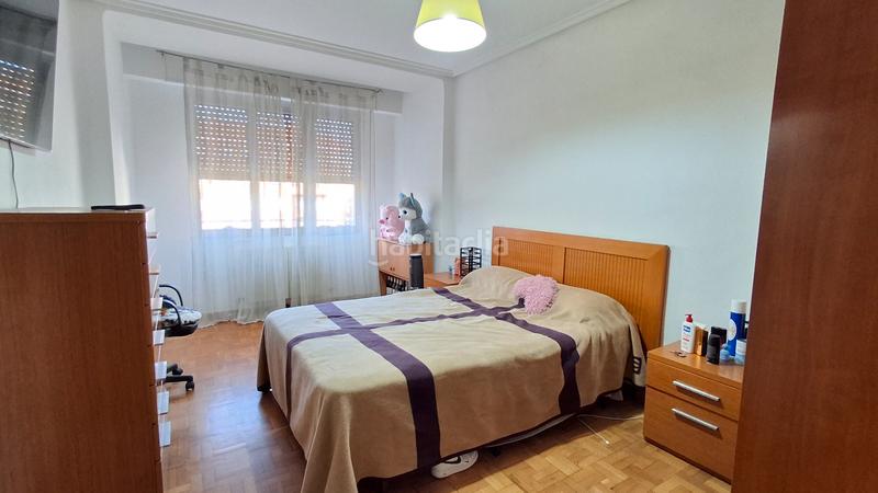 Foto 021427b4-91f6-48a4-a9a9-c3e71881baa1. Etagenwohnung mit heizung in Jesuitas Logroño