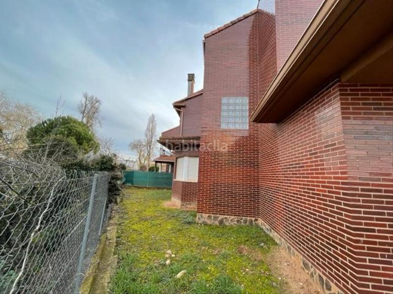 Foto ed6aa8d0-89b4-4f6a-9a25-d44d01d5e04f. Chalet mit kamin heizung parking in Uruñuela