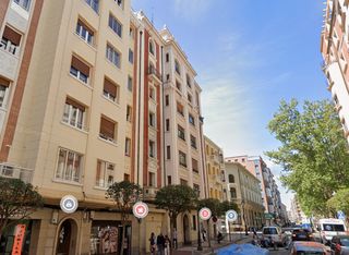 Flat  Calle duquesa de la victoria. ¡gran oportunidad junto al espolón! se presenta esta excelente v
