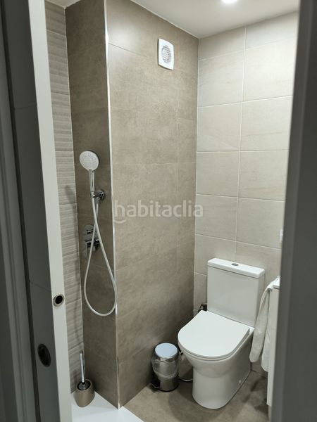 Foto a0fcde14-a5fb-476f-924c-b4e958952bb4. Pis amb calefacció aparcament a Residencia Logroño