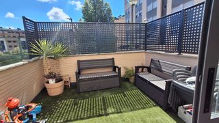 Planta baixa  Calle río júcar. Oportunidad en lardero merendero seminuevo con terraza-jardín, p