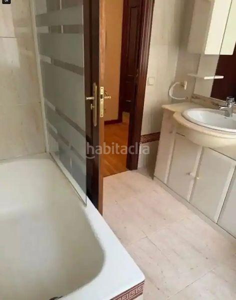 Foto 41c5ca80-da83-4110-b278-ccba4fbef0f7. Pis amb calefacció a San Adrián Logroño