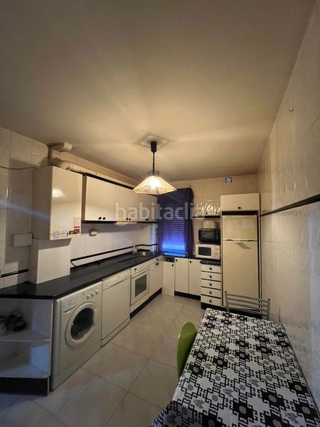 Foto b3d65640-da37-4049-96b0-1e0660efa49b. Pis amb calefacció a Jesuitas Logroño