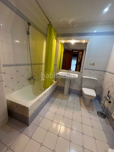 Foto b065e812-f605-48f9-bdaf-a07e836a2352. Pis amb calefacció aparcament a Residencia Logroño