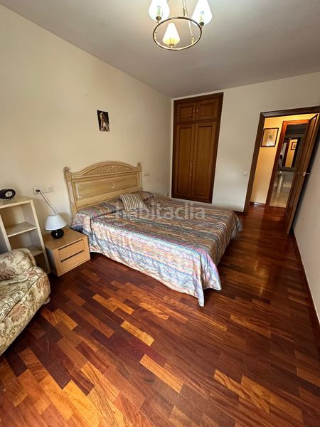 Foto c4a4e964-b332-48aa-b869-1521dbfbc60f. Pis amb calefacció aparcament a Residencia Logroño