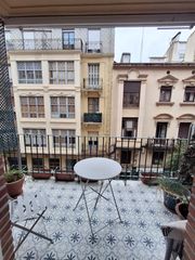 Pis  Calle presidente leopoldo calvo sotelo. Amplia vivienda reformada en pleno corazón de logroño – zona pea