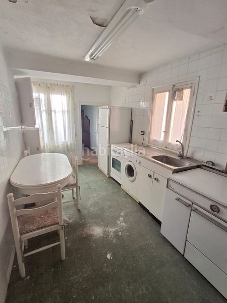 Foto 1d1fa91a-0c74-4695-b66c-a7c331a062ce. Casa amb calefacció a Fuenmayor