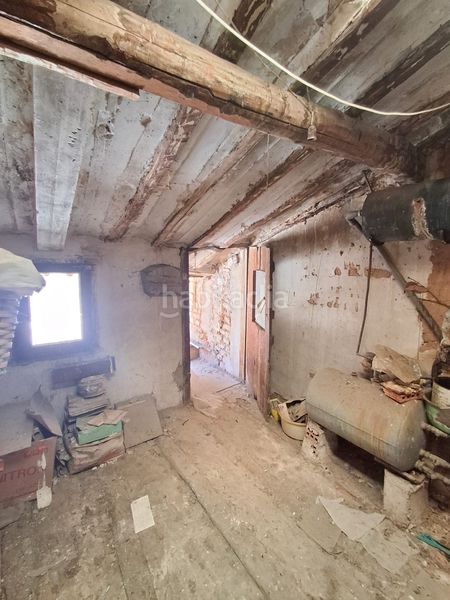 Foto a30a8e58-8a4f-46d8-ba13-edddd35db60c. Casa amb calefacció a Fuenmayor