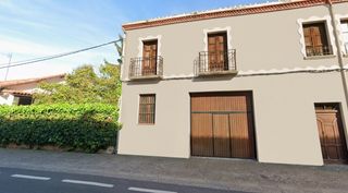 Xalet  Calle islallana. Hay propiedades que no solo se compran; se sueñan y se transform