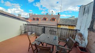 Attique  Calle del laurel. Precioso atico duplex  en casco antiguo en zona laurel, con una
