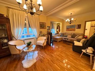 Pis  Calle de juan xxiii. Increible vivienda con encanto en las peatonales, 130m2, totalme
